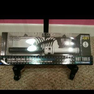 Hot Tools Nano Ceramic 1" Curling Iron New In Box