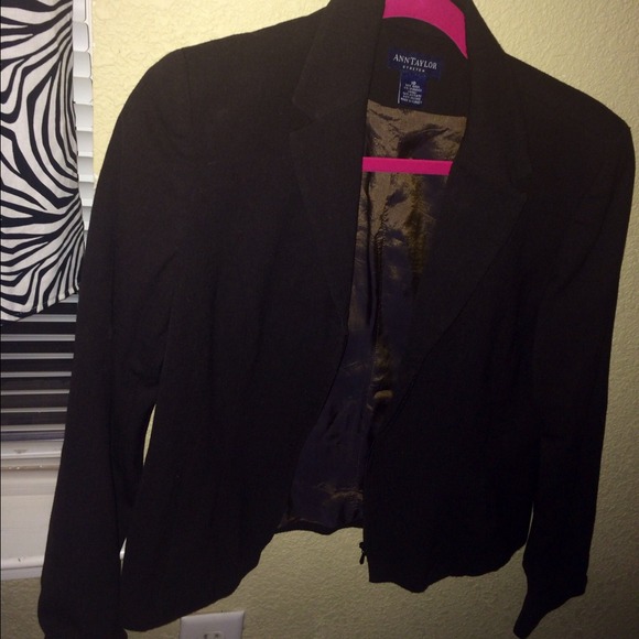 Ann Taylor brown blazer