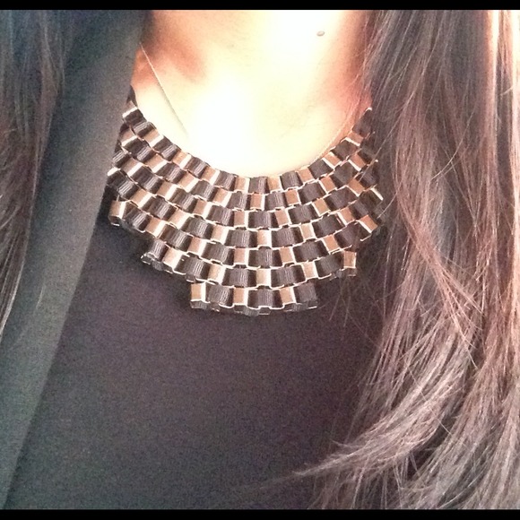 BUNDLED. Gold and Black Statement Necklace - Picture 2 of 2