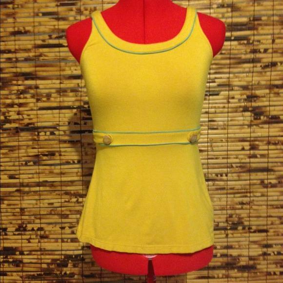 ✂️SALE:Mustard yellow top from Anthropologie 😊 - Picture 3 of 4