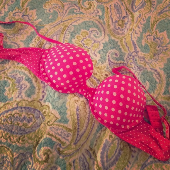 ⚡️⚡️Victoria's Secret pink! Bra- never worn!⚡️⚡️