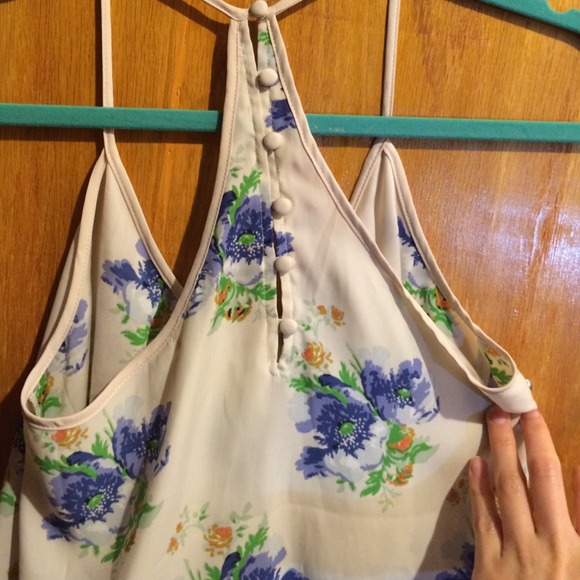 Kimchi Blue Floral Top - Picture 2 of 3