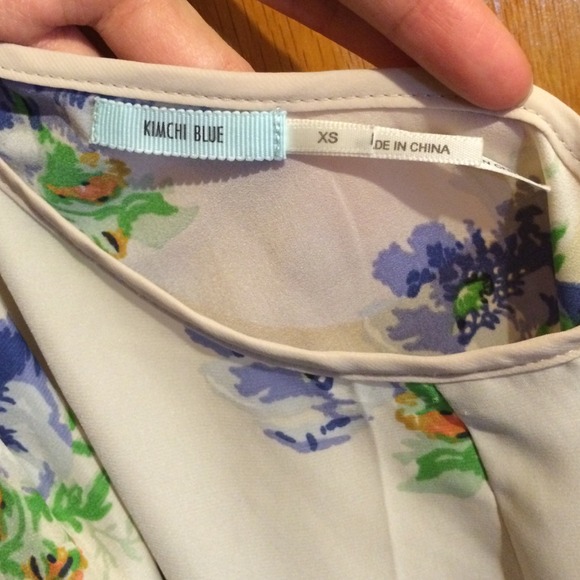 Kimchi Blue Floral Top - Picture 3 of 3
