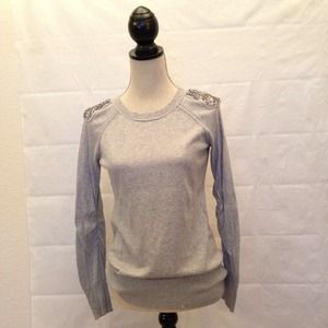 Ann Taylor Loft grey long sleeve light sweater.