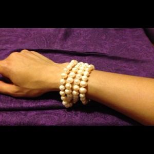 Beautiful REAL pearl necklace. Stunning.