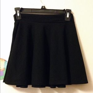 Black High-Waisted Skater Skirt