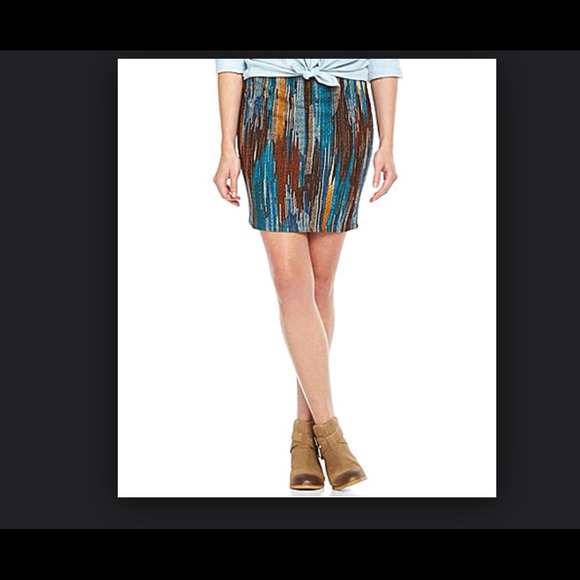 Bodycon Skirt - Picture 2 of 2