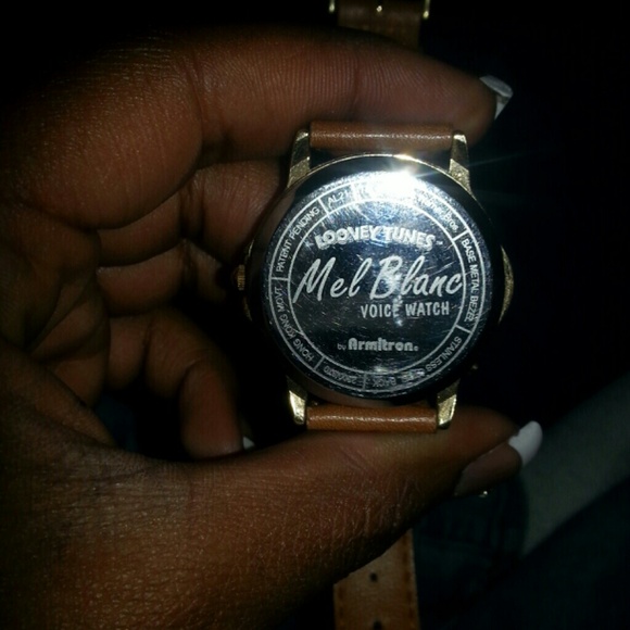 Authentic Loony Tunes Watch. - Picture 2 of 3