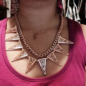 Triangular necklace