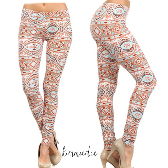 Boutique Pants - Tribal & paisley Leggings