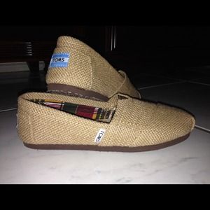 Authentic TOMS burlap shoes