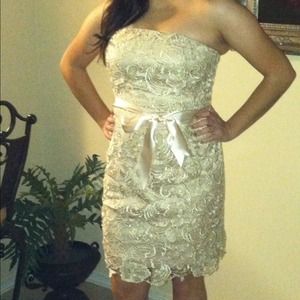 Nude floral lace dress by Caché