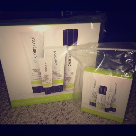 ✨💖MK Clearproof & Lip gloss bundle 💖