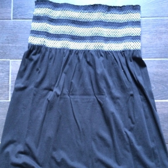 🚫🚫SOLD Old Navy Size M Strapless Cotton Dress