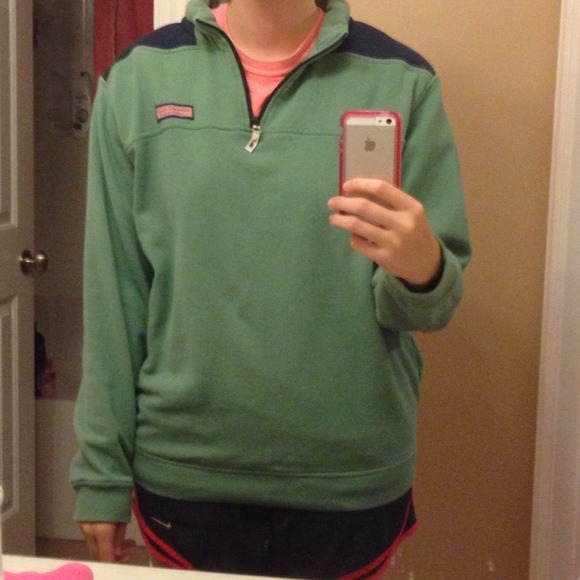 Vineyard vines shep shirt!