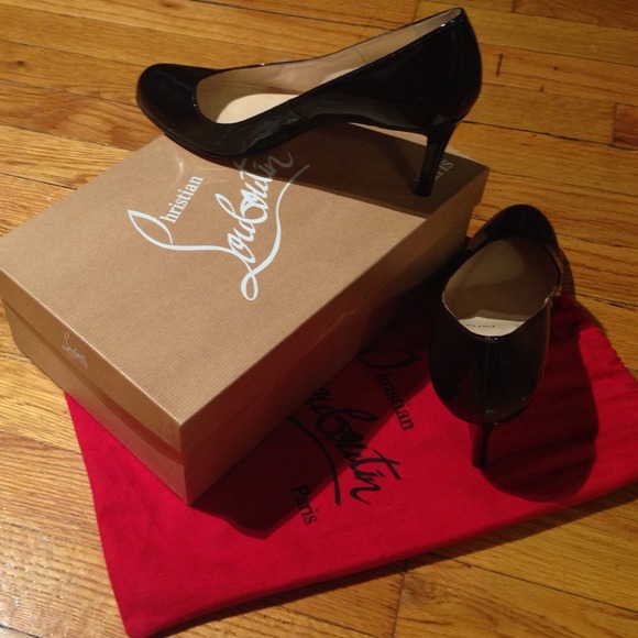 Christian Louboutin classic pumps - Picture 4 of 4