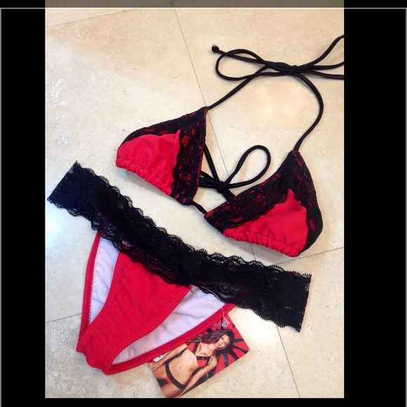 Sexy lacy brazilian bikini-sunny bunny style-RED