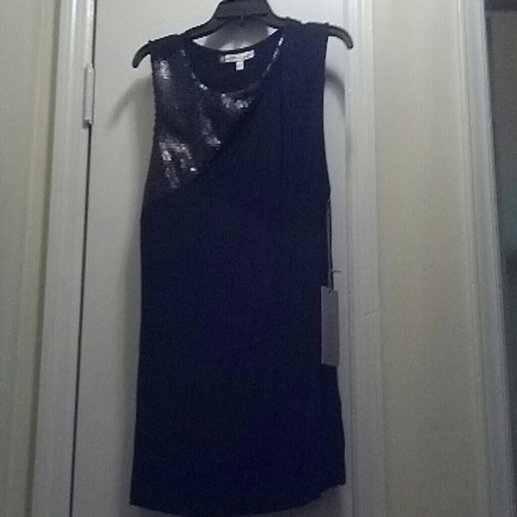 Sleeveless sequined top