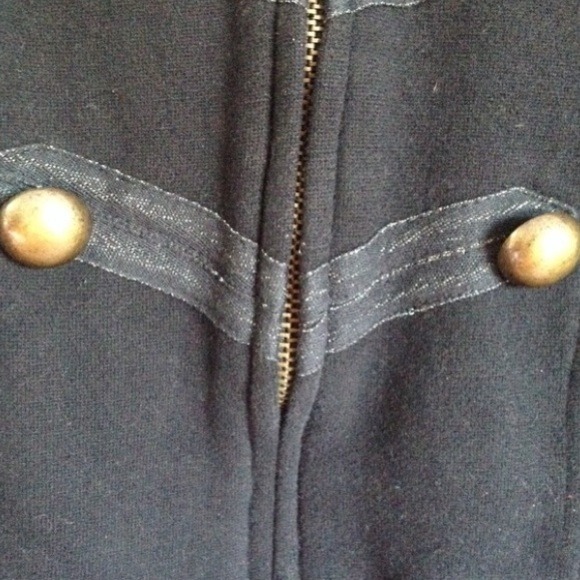 Buttoned Military Inspired Jacket - Picture 2 of 3