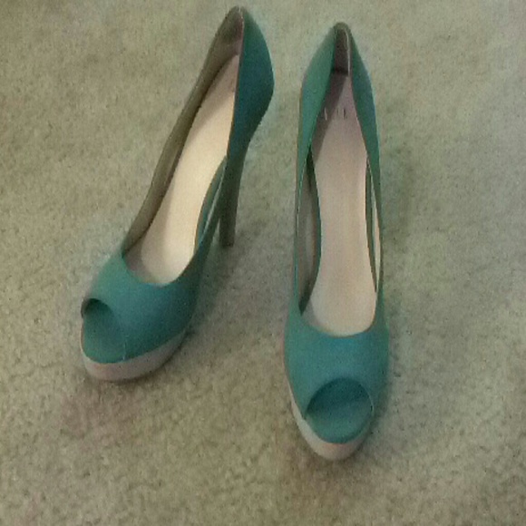 Elle turquoise stiletto heels