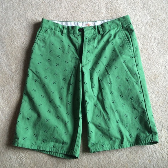 Men's Dockers shorts in green