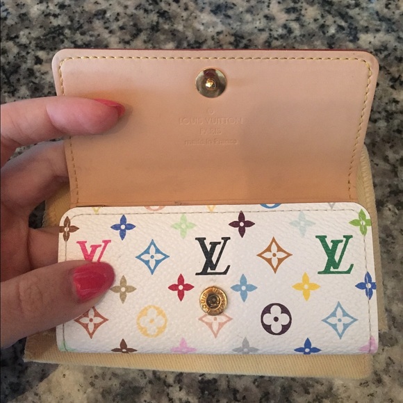 ๐๐๐Authentic Louis Vuitton Multi keyholder - Picture 2 of 4