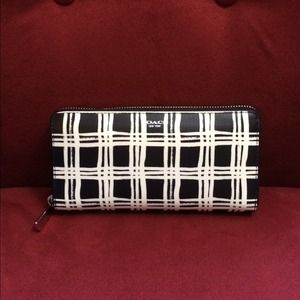 ‼️Price Reduced‼️ BRAND NEW Coach wallet