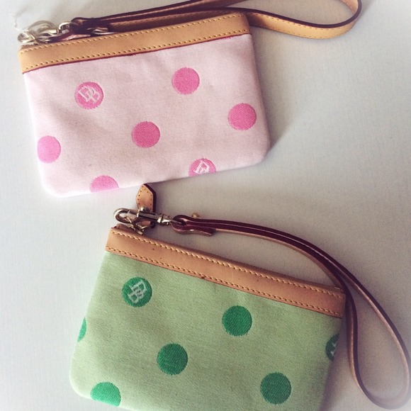 Dooney & Bourke Wristlet