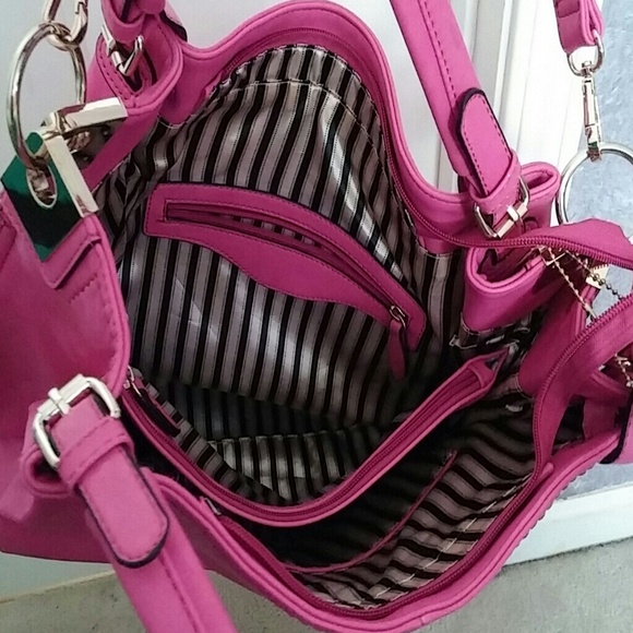 REDUCED!!!!NEW Robert Matthew Emily shoulder tote - Picture 3 of 4