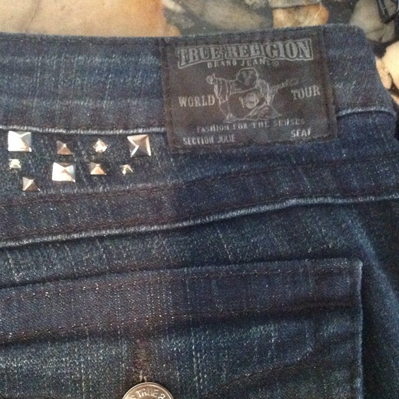 Denim - Picture 4 of 4