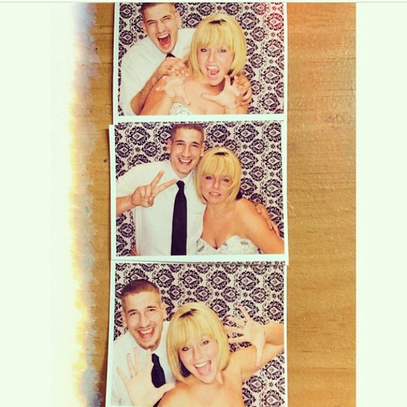 ✨FOLLOW ME ON INSTAGRAM✨ - Picture 3 of 4