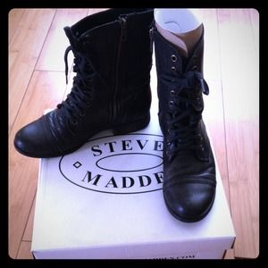 Steve Madden Troopa Boots