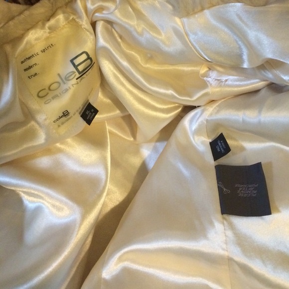 🔥🔥Faux Fur Coat Cole B Original🔥🔥 - Picture 3 of 3