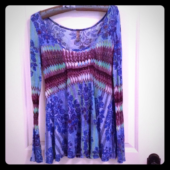 Free people top - Picture 1 of 4