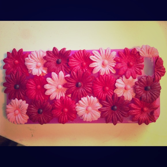 Floral Iphone 5 case - Picture 1 of 1
