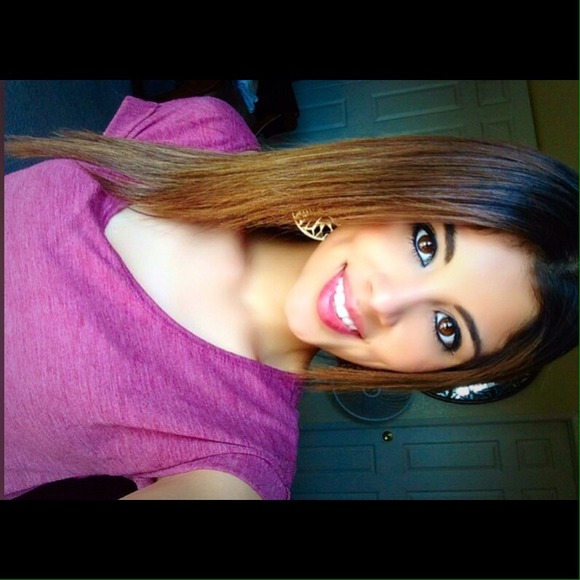 meet your seller🎀☺️