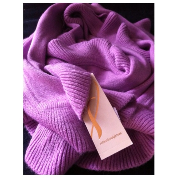 💜Purple scarf💜