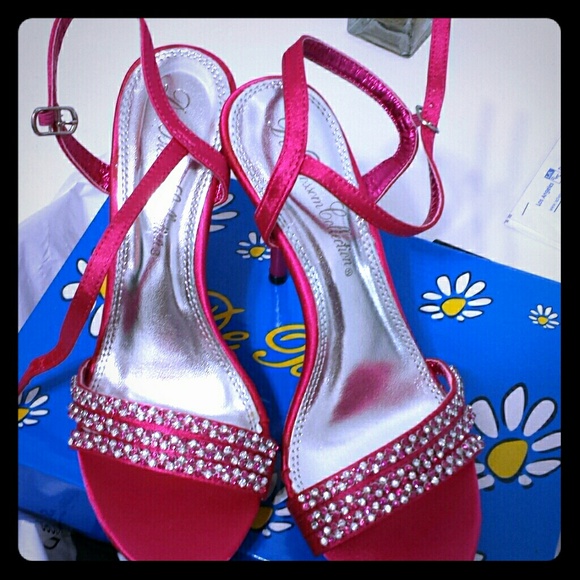 Fuschia heels