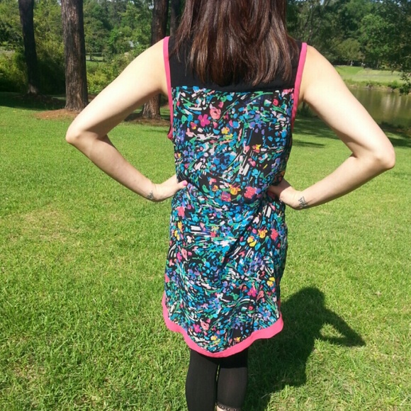 ***TRADED! Pretty floral tunic/top - Picture 3 of 4