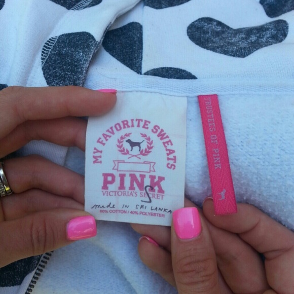 *VS Pink Zip Hoodie* - Picture 4 of 4