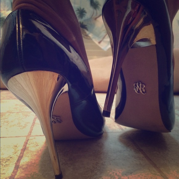 🔱▪️Brand New, black stiletto Rock & Republic▪️🔱