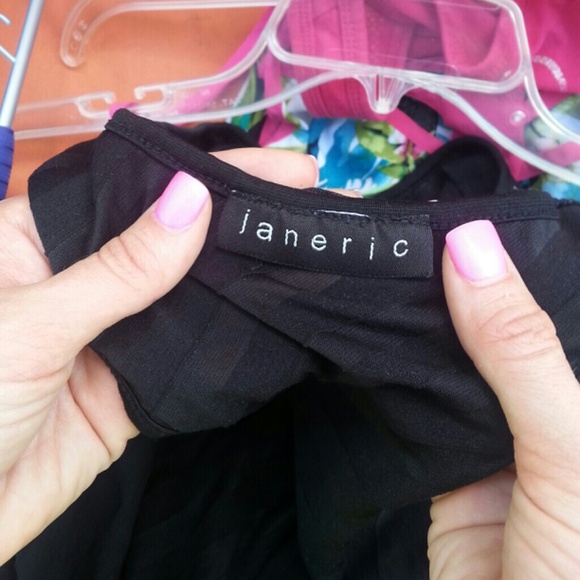 *Black Ruffle Tank* - Picture 3 of 3