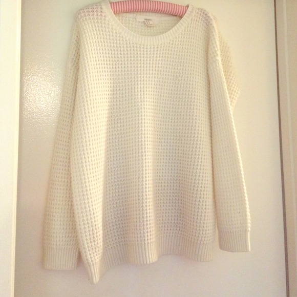 Forever 21 medium white knit sweater!