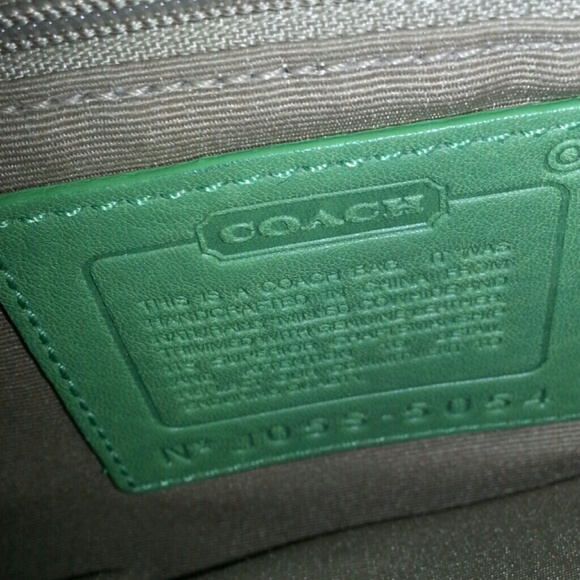 Authentic Green Coach purse - Picture 3 of 3