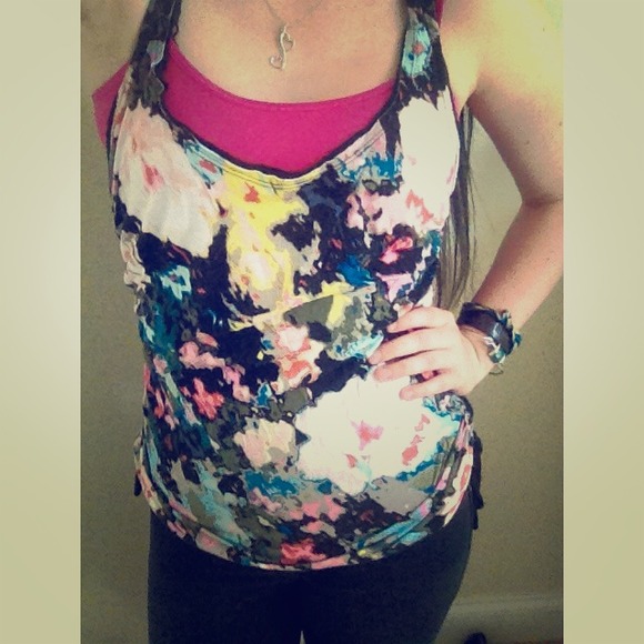 Floral scrunchy tank top