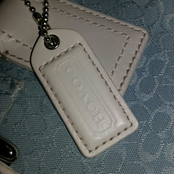 Authentic signature blue Coach tote - Picture 2 of 4