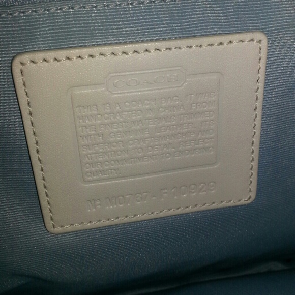 Authentic signature blue Coach tote - Picture 3 of 4