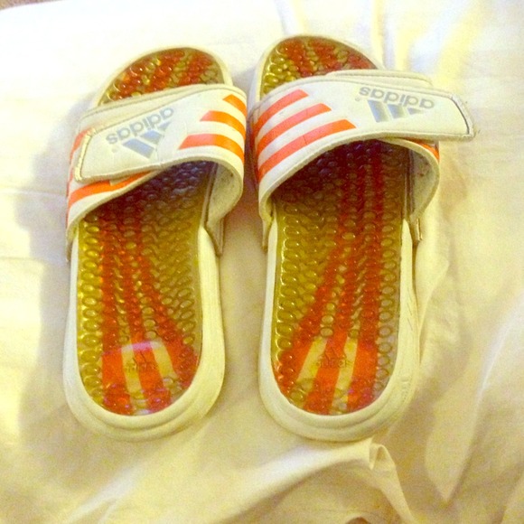 Very worn. Just need rid of them