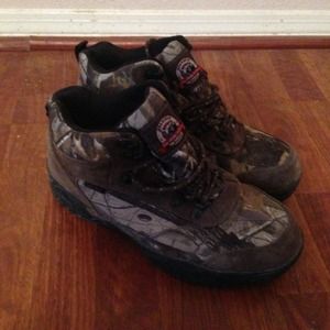 Men's boots! They don't fit my husband anymore!