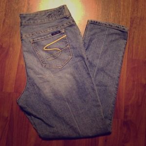 Reserved! Seven7 slim, straight light wash jeans